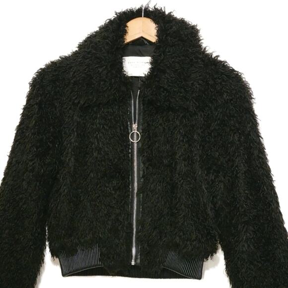 ZARA WOMAN Faux Fur Teddy Bomber Jacket Black Crop Coat Fall Winter Layering S - Picture 3 of 16